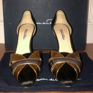 Oscar de la Renta  Satin/burnish Met Dorsay Shoes